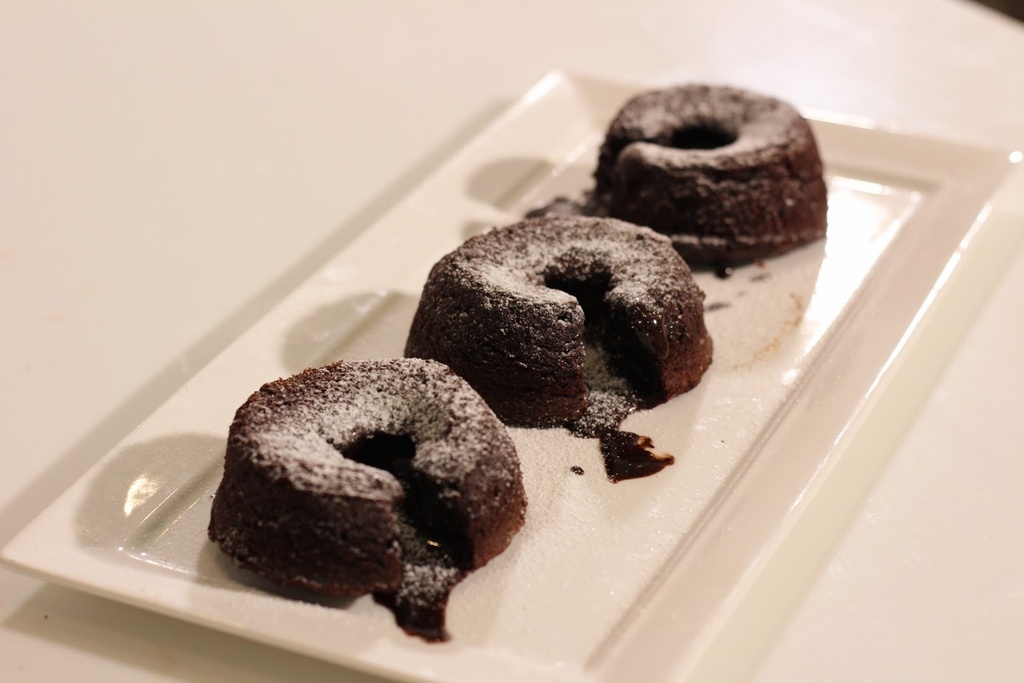 Lava Cake, Chocolate Sensation Cake & Italian Lemon Tea Cake