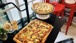 Super Supreme & Frying Pizza